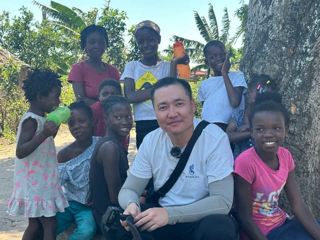 Tours & Local Experiences